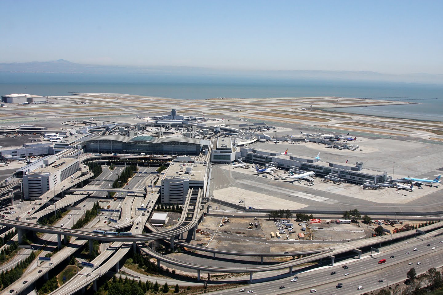 Visions of Airliners Above SFO