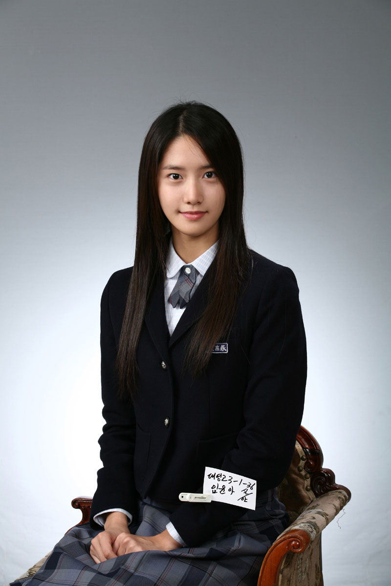 Foto kelulusan SMA YoonA