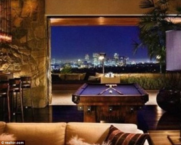 Inside Jennifer Aniston's sprawling luxury Beverly Hills mansion