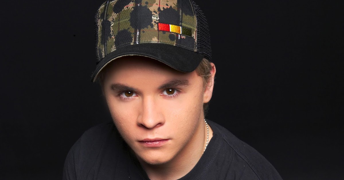 Gustav Schäfer | G’s Supports Gallery