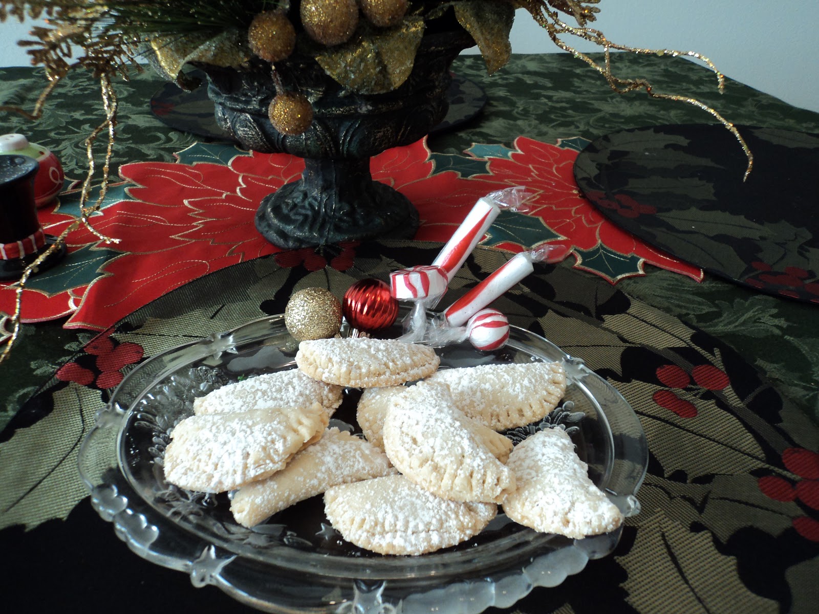 Cucina Italian Christmas Jam Cookies