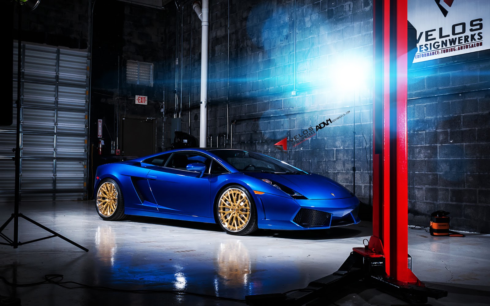 http://4.bp.blogspot.com/-2o19mRhKXng/UPg_q7Y0kqI/AAAAAAAABTo/GPgykiB5Ivc/s1600/adv1_wheels_lamborghini_gallardo-wide+By+PortatilZone.blogspot.com.jpg