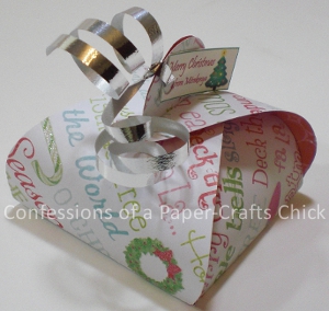 Confessions of a Paper-Crafts Chick: Christmas Favor Boxes (featured @ So Creative blog)