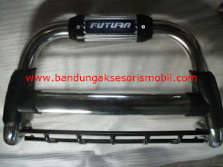 Bumper Warrior CARRY 1.5 / FUTURA Bumper Warrior CARRY 1.5 / FUTURA
