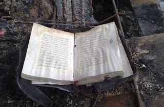 Subhanallah, Al-Qur'an Tetap Utuh Meskipun Kebakaran Melandanya