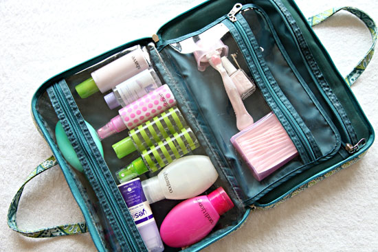 Keep your toiletries organized with Thirty One!
