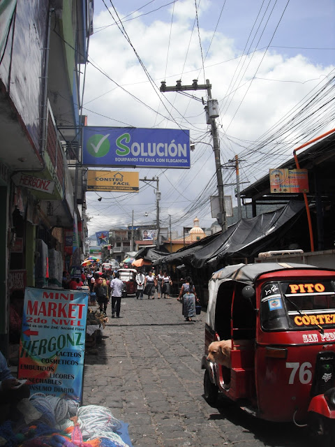 San Pedro La Laguna Guatemala street