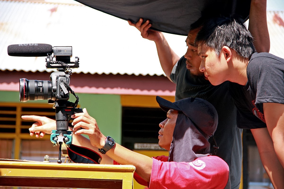 Komfaz Production | Filmmaker Indie: Menonton Film Karya Anak Medan