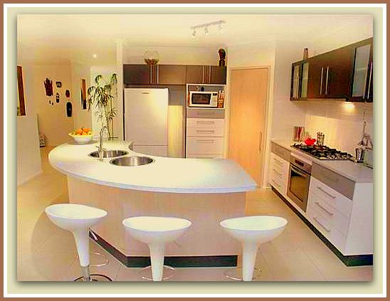 Diseño y decoración de la casa: lindas cocinas modernas con barra ... Imagen de cosina comedor con barra
