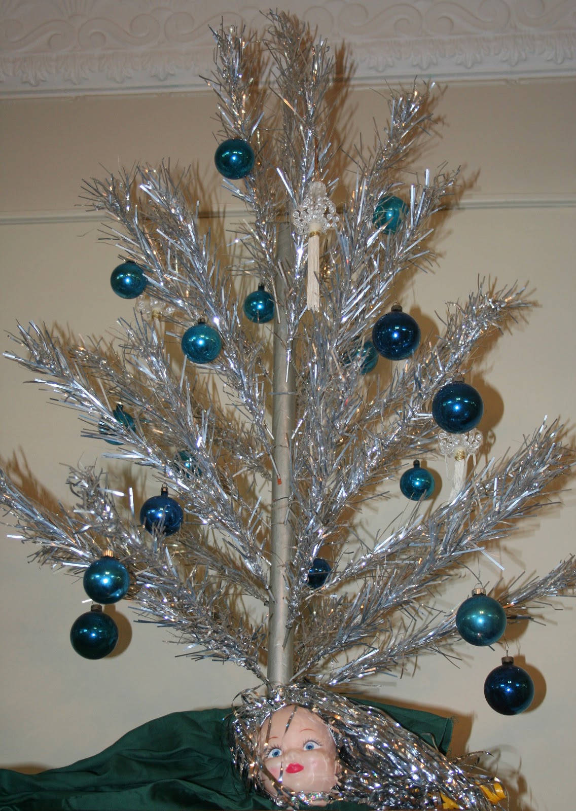 the carpetbagger aluminum christmas tree museum the carpetbagger aluminum christmas tree museum