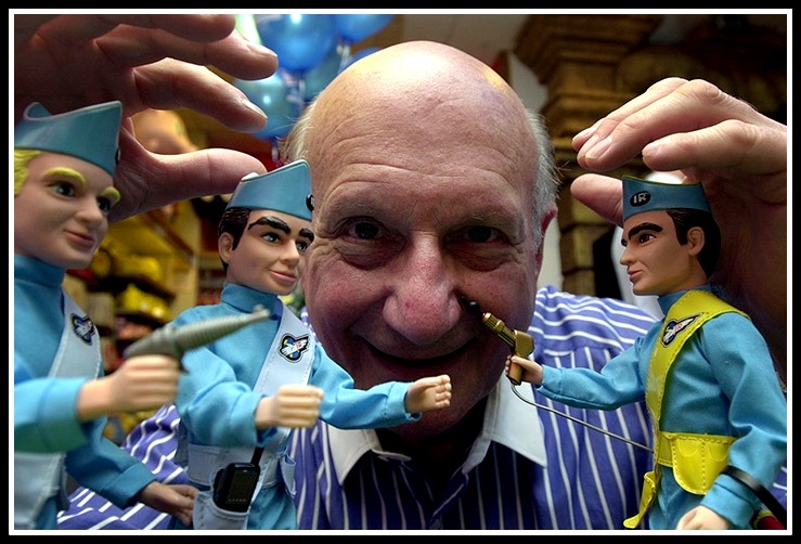 http://4.bp.blogspot.com/-2ukCROnv_ek/UNt-Usnxt0I/AAAAAAAAN-8/ITtw58x0nGg/s1600/gerry+anderson+thunderbirds+puppets+111.jpg