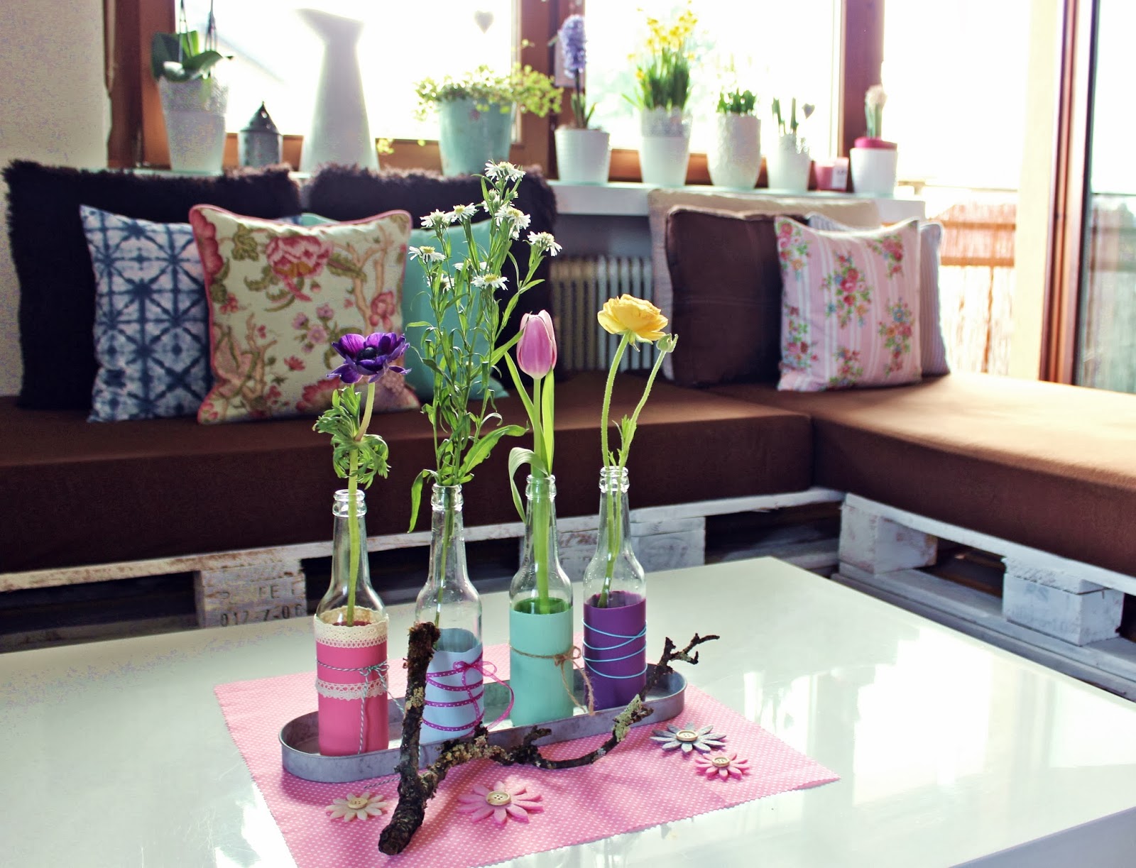 S'bastelkistle: {diy} vasen aus alten flaschen
