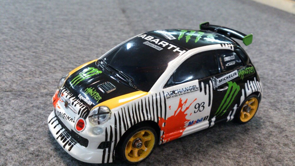KYOSHOSAN Custom Painted MiniZ Monster Fiat Abarth 500