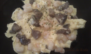 Revuelto de gambas y setas