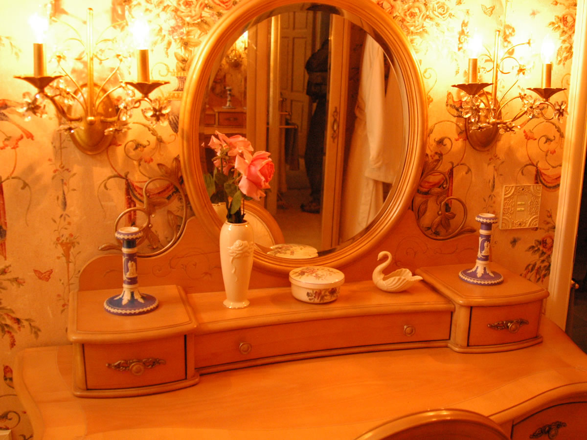 Dressing Table Designs | Interior Design And Deco