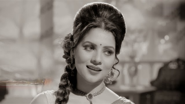 ZMCJ_w6EUso Boshonto Eshe Geche Lagnajita Chakraborty, Anupam Roy, Aparna Sen, Chiranjieet Chakraborty, Goutam Ghose, Parambrata Chatterjee Chotushkone Bangla Movie Song 2014 Bangla Top Songs 2014