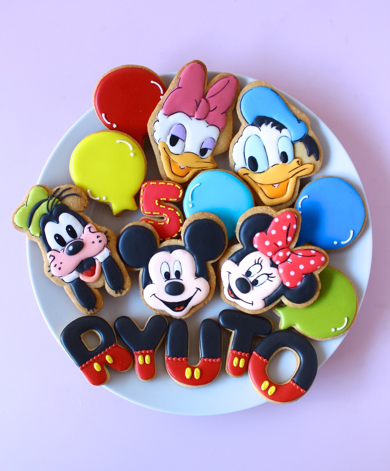 Sweeten Your Day ディズニーキャラクターのアイシングクッキー Disney Characters Icing Cookies