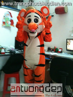 may mascot thú rối con hổ