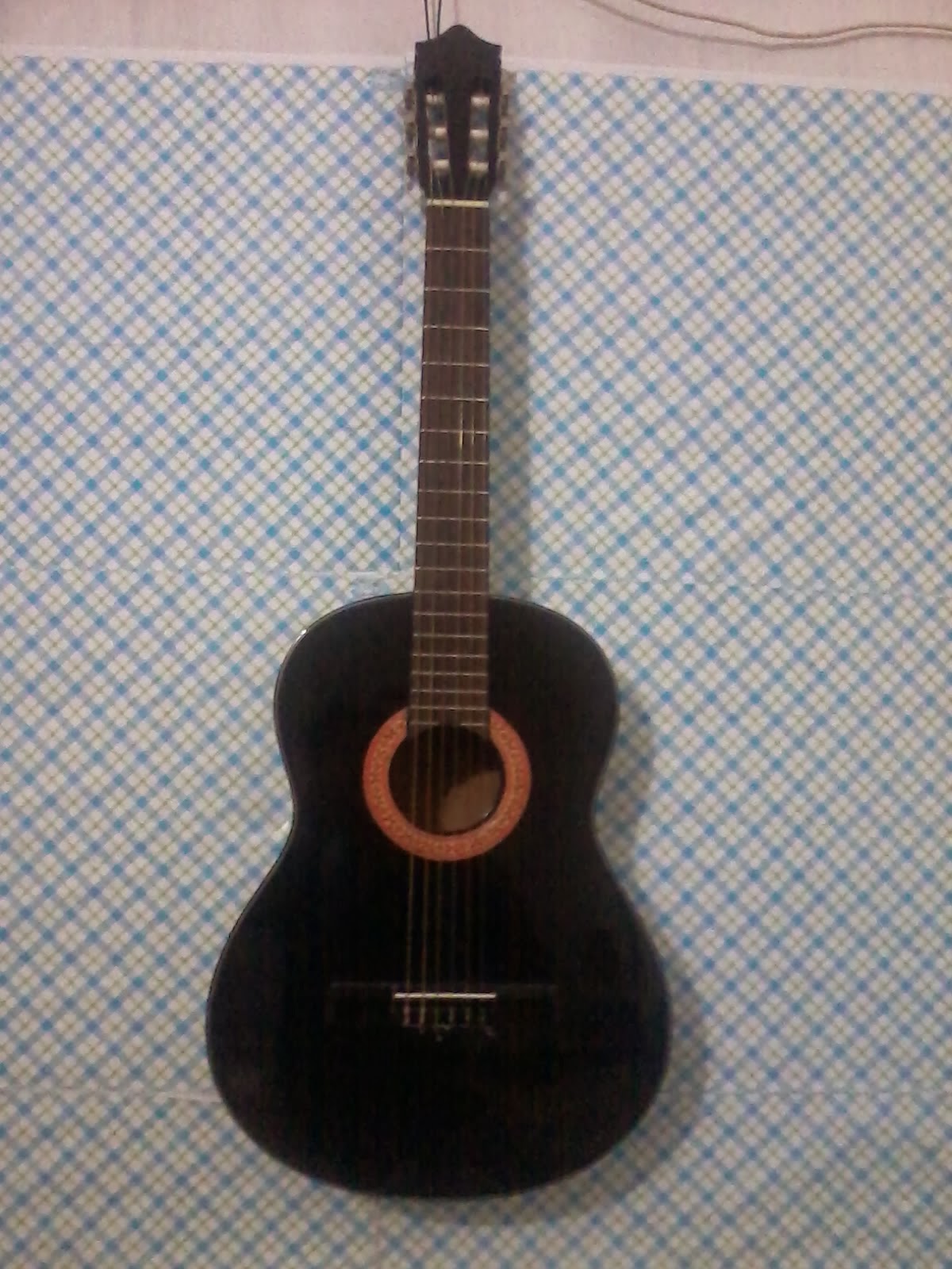 Đàn guitar classic 2nd HL01 hình ảnh