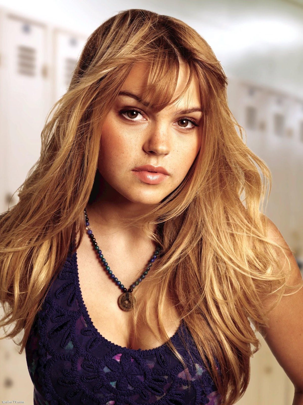 http://4.bp.blogspot.com/-3--XbCgPMtw/T3rUpJsLsrI/AAAAAAAAFqY/mS_cWyEgG-A/s1600/oo+Aimee+Teegarden+%287%29.jpg
