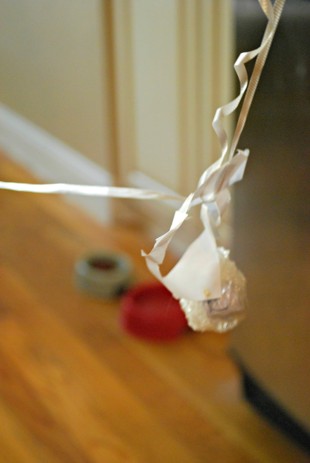 Make a Balloon Zip Line Mess For Less