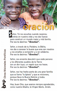 Dos niños negros se abrazan sobre la oración para la jornada de Infancia Misionera 2016 Oración Jornada Infancia Misionera