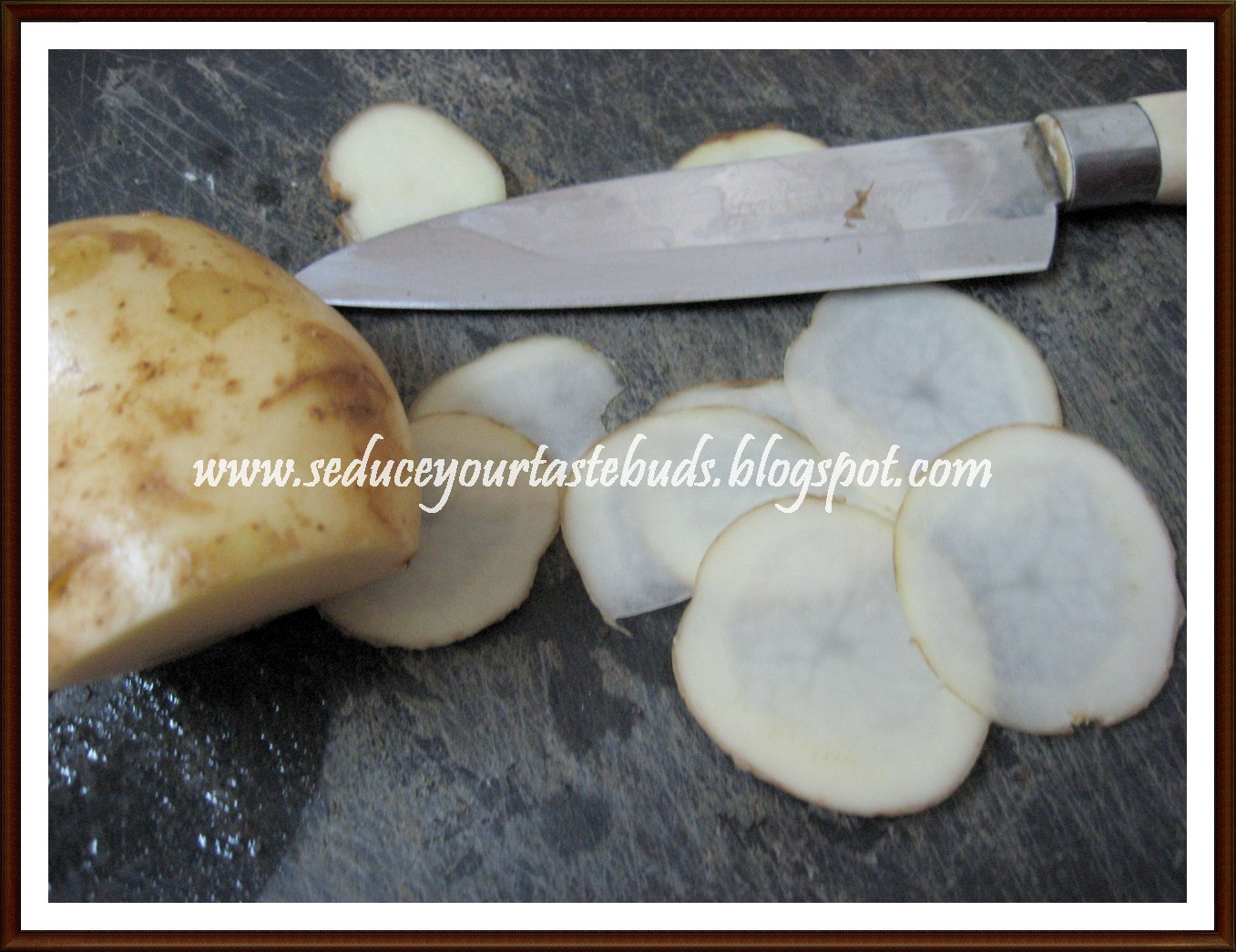 Microwave Potato Wafers NoFry Potato Chips in Microwave Seduce