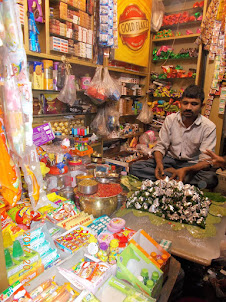 The "Paanwala" of Park Street on New Years Night.