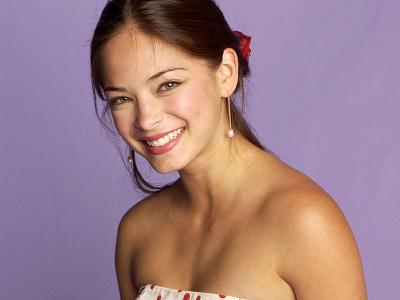 Hot kristin kreuk