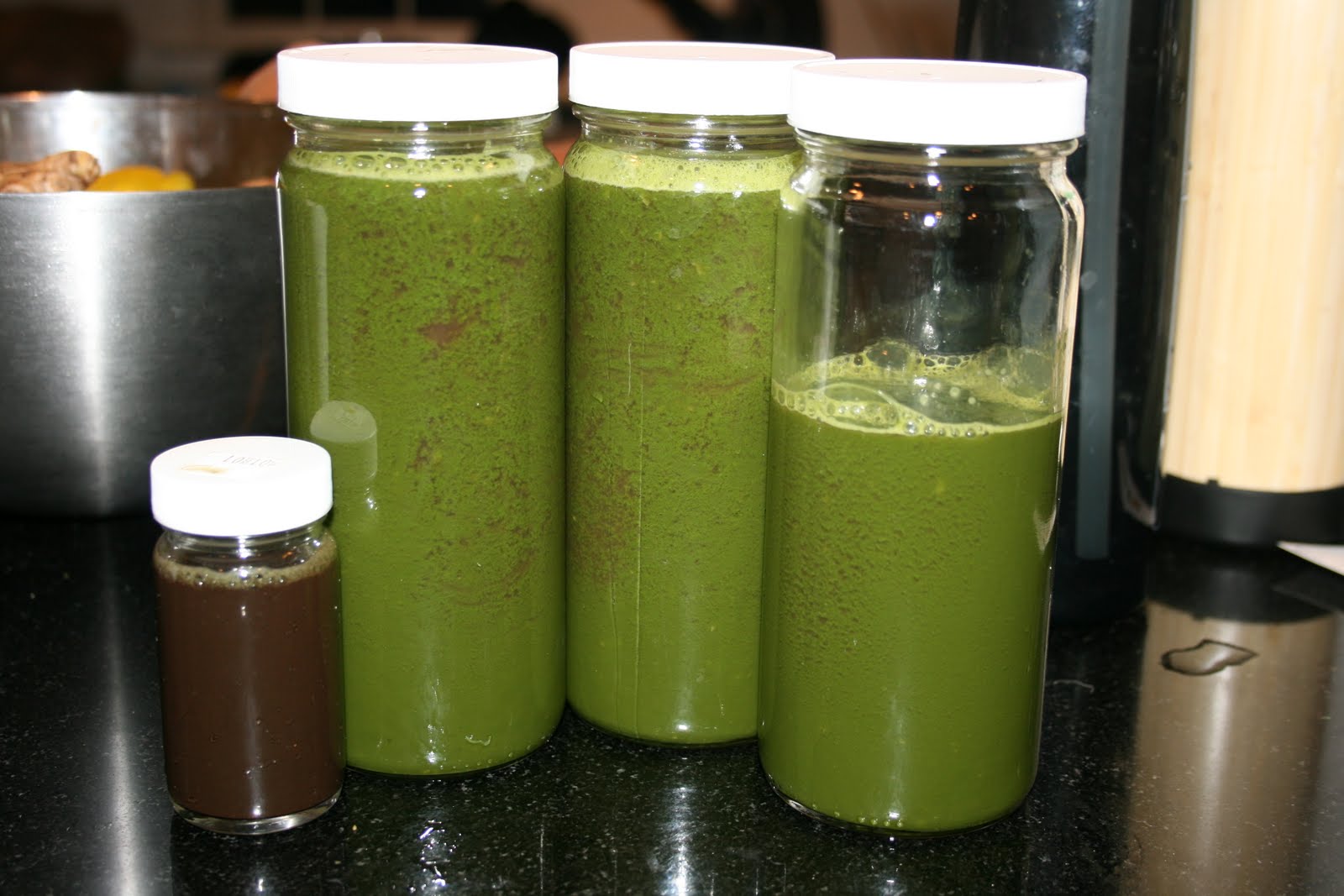 Raw Yoga Mom Drink your SPROUTS!!