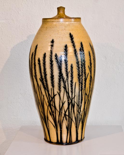 Asian pottery large lidded vase