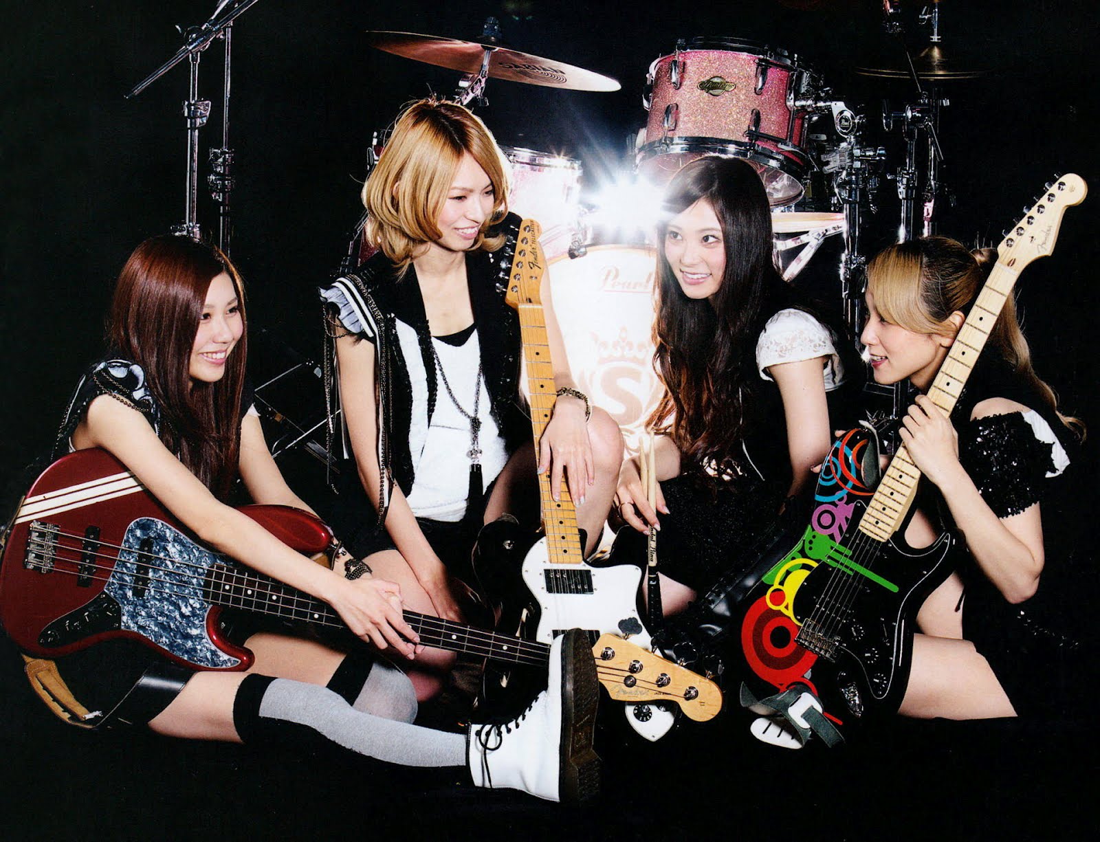 http://4.bp.blogspot.com/-32w1O5WAsnQ/T3qW4E6_2xI/AAAAAAAANhQ/nLzZGlyM3Lc/s1600/GIGSWAL.jpg