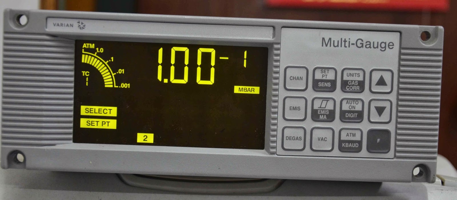 Bob electronics Varian multi gauge controller 2channel L8350301 with