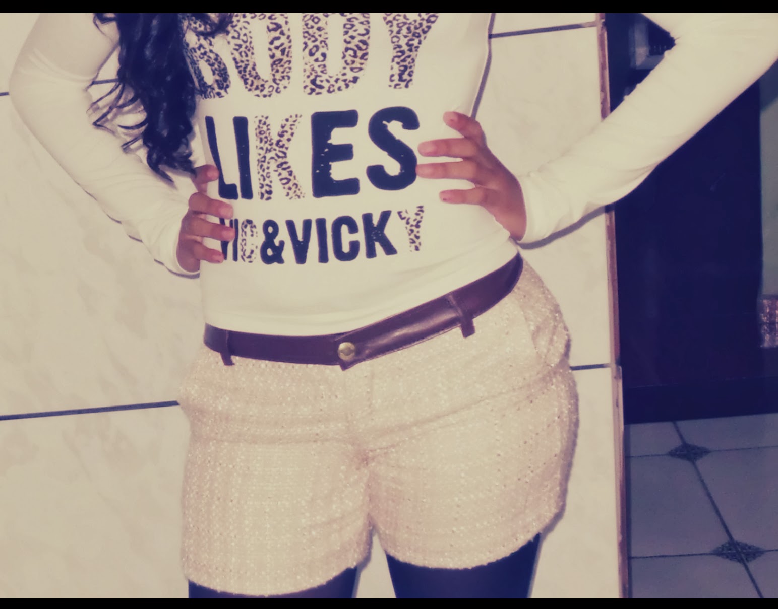 http://4.bp.blogspot.com/-33Walf1b9s8/UpKjCRaxq6I/AAAAAAAACE4/UISqFpbEWm0/s1600/lookvic%2526vicky.jpg