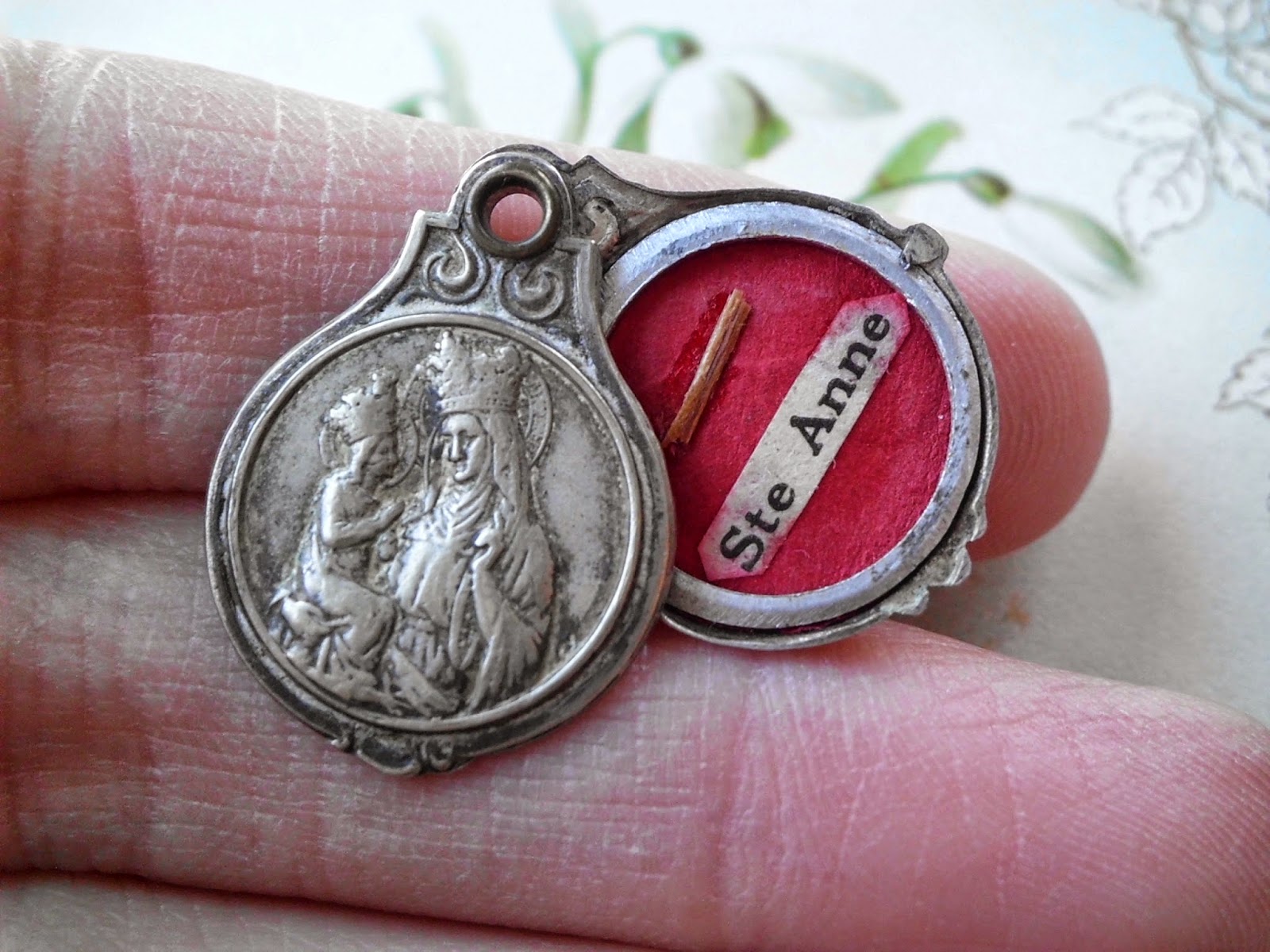 Vintage Religious Medals Antique OLD Vintage St Anne de Beaupre