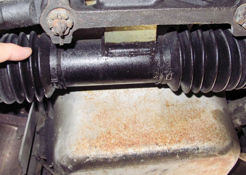 Fixing Power Steering leaks in Rolls Royce and Bentley JE Robison