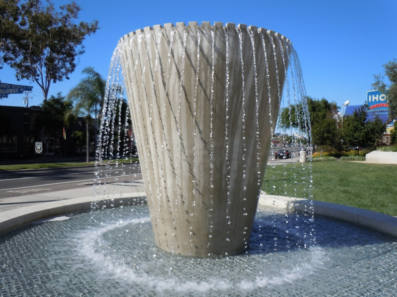 West Hollywood Veterans' Memorial Fountain