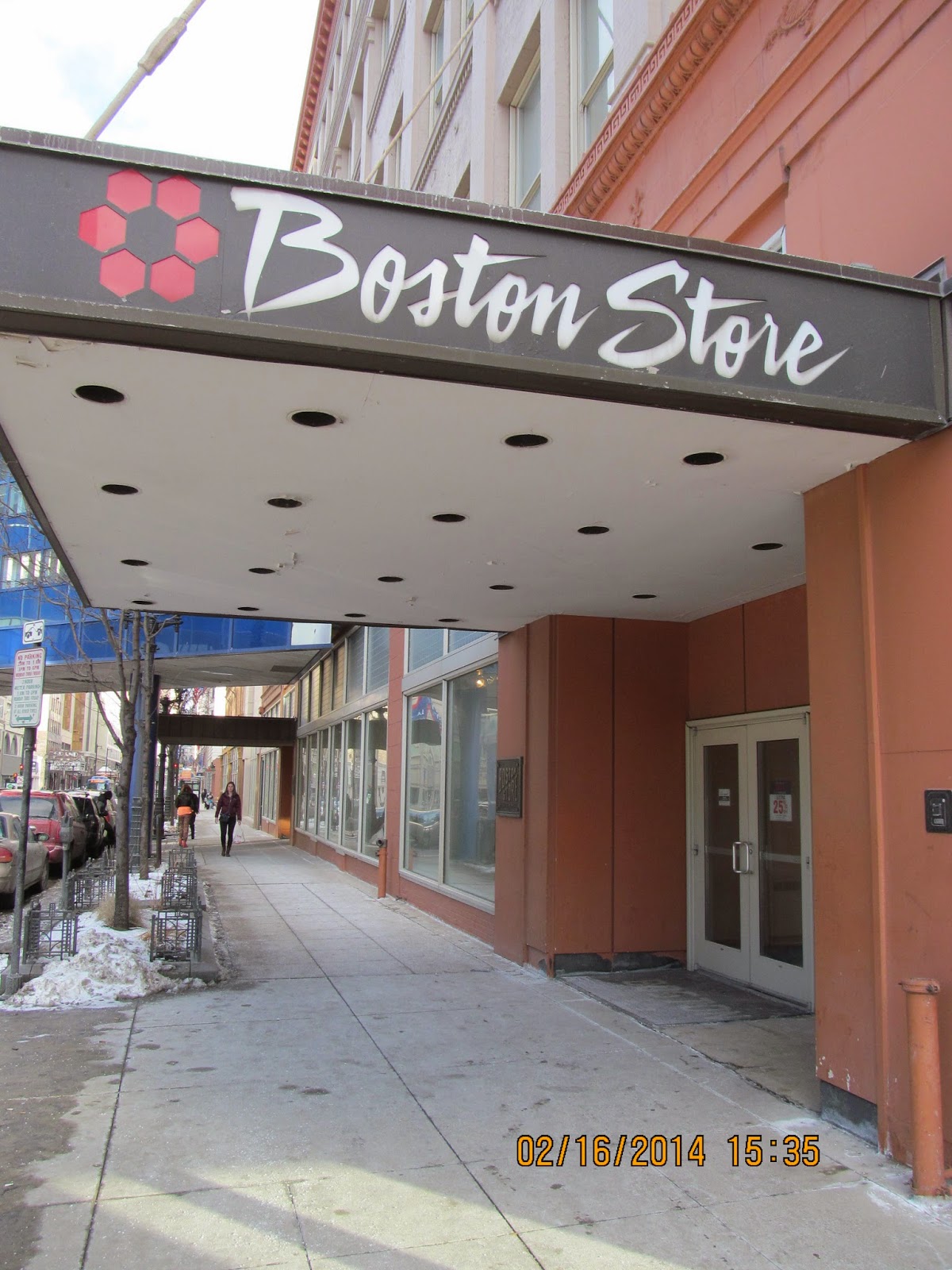 Trip to the Mall The Shops of Grand Avenue (Milwaukee, WI)