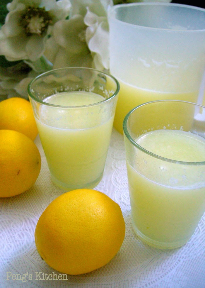 Peng's Kitchen Cloudy Lemonade