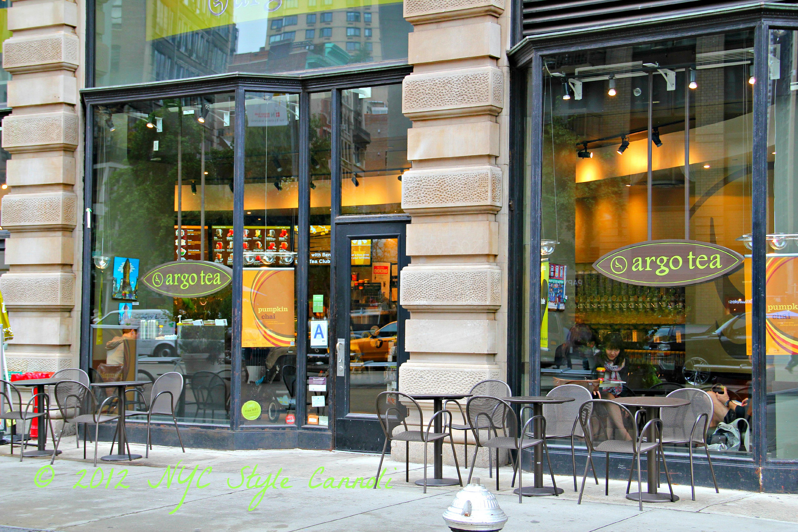 Argo Tea Cafe' NYC, Style & a little Cannoli