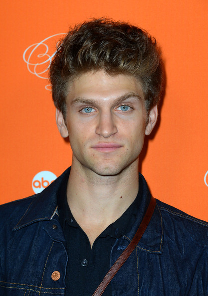 Keegan Allen Eyes