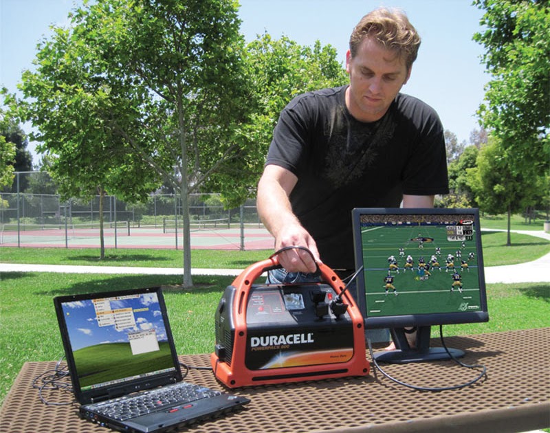 Gadget Review Duracell DPP600HD Powerpack 600 Jump Starter & Emergency Power Source with Radio