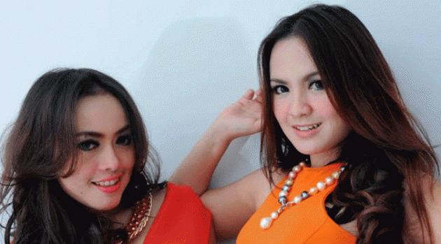 Foto Cantik Duo Sabun Colek Terbaru Foto Cantik Duo Sabun Colek Terbaru