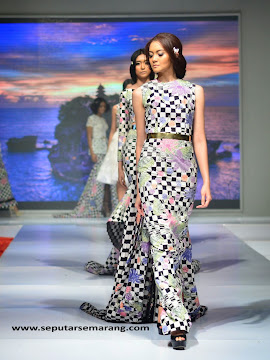 Baju Rancangan Bramanta Wijaya