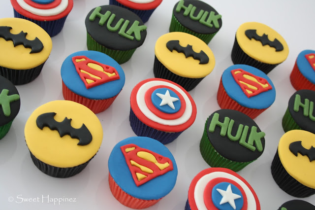 http://4.bp.blogspot.com/-394CgO3WoGs/VeMyMwUZuDI/AAAAAAAAFVM/IeXKYGCWcIY/s640/Avengers%2BLego%2BTaart%2BCupcakes%2B49.JPG