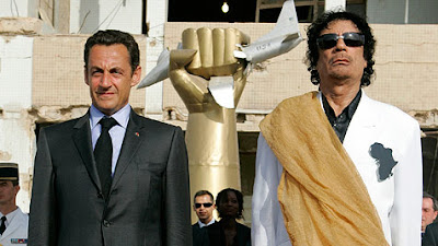 Skyline_Nachrichten_Sarkozy und Gaddafi