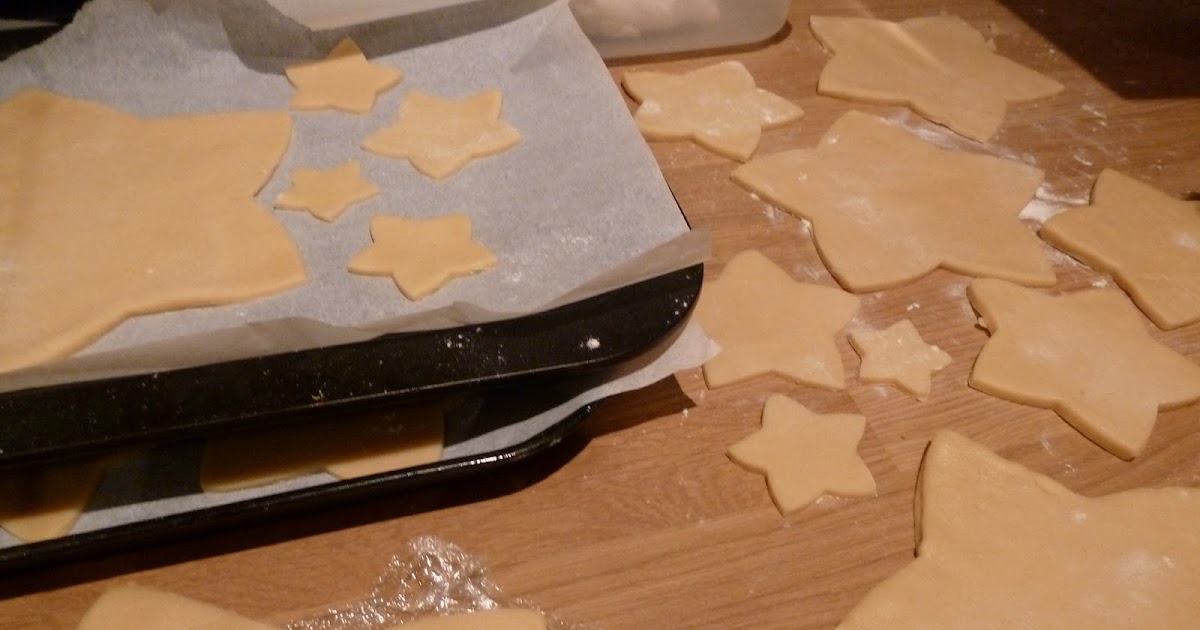 Thrifty Lodge: Star Cookie Christmas Tree
