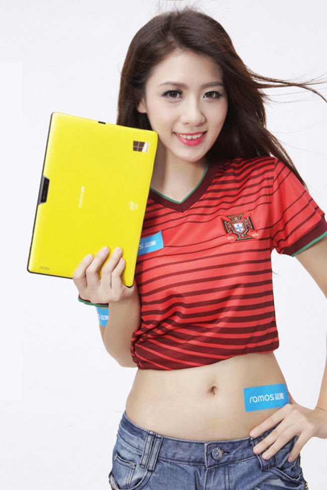 Đội hình công nghệ sexy chào World Cup 2014