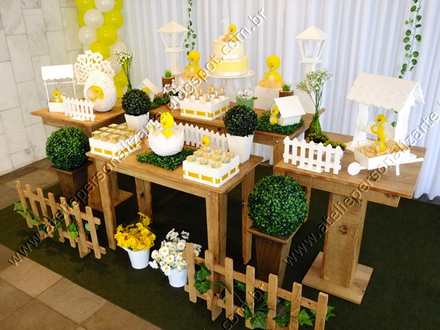 Decoração de festa infantil Pintinhos Amarelinhos Porto Alegre RS Decoração de festa infantil Pintinhos Amarelinhos Porto Alegre RS