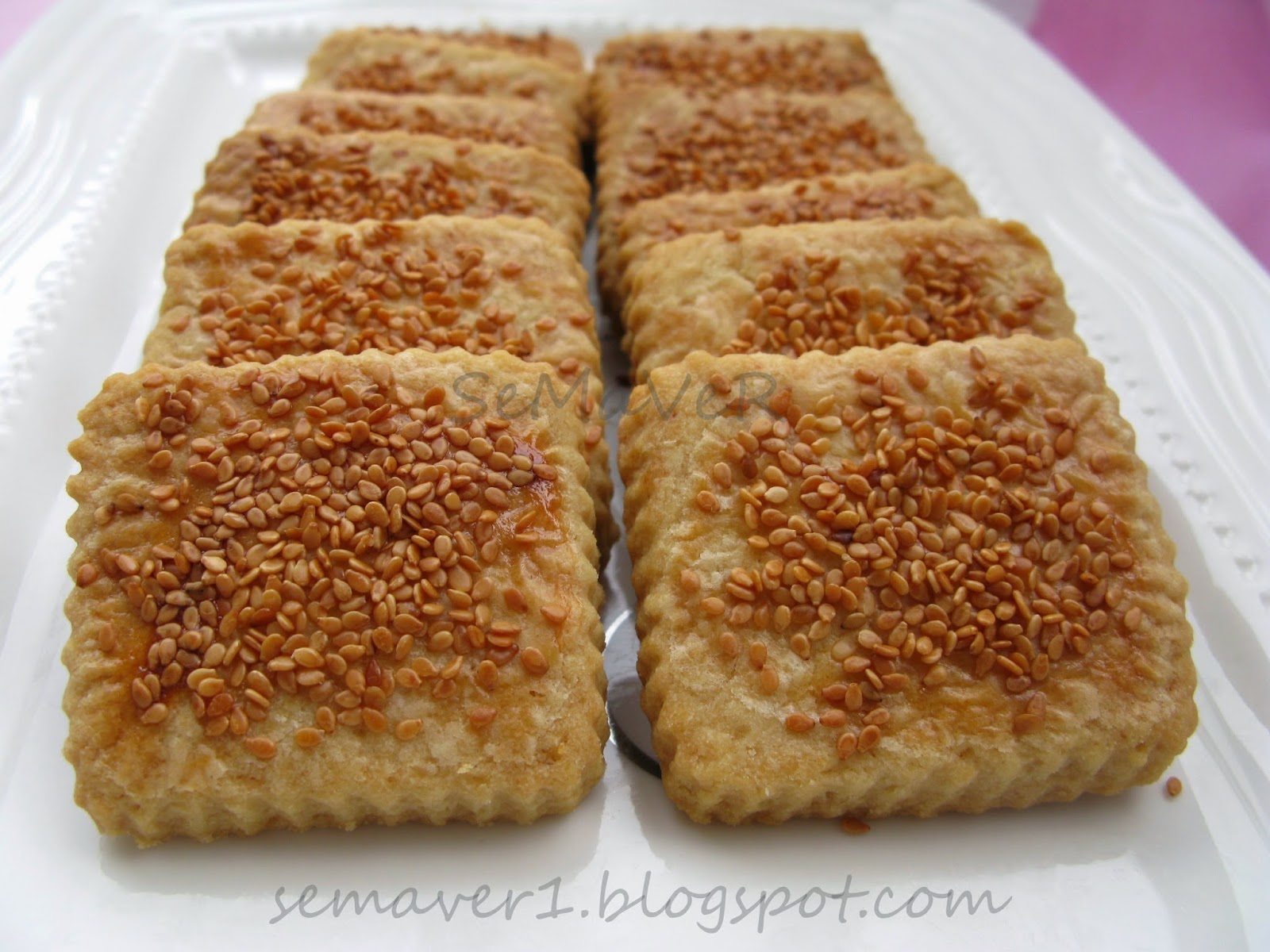Tuzlu Susamlı Kurabiye Tuzlu Susamlı Kurabiye